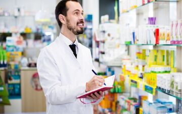  دخالت افراد فاقد صلاحیت در حوزه دارو غیر مجاز است