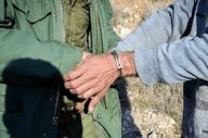 شکارچی متخلف در بندرعباس دستگیر شد