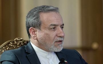 عراقچی: در امور داخلی لبنان دخالت نمی‌کنیم