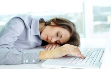 سندرم خستگی مزمن را چگونه درمان کنیم؟