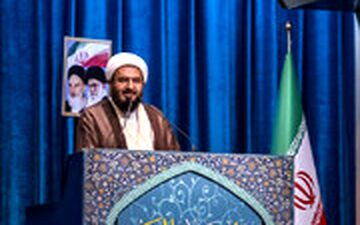 امام جمعه تهران: اغتشاشات چه با بهانه بنزین چه بی‌بهانه قطعا رخ می‌داد