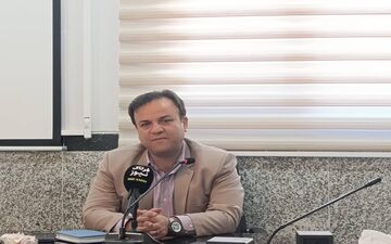 چالش‌های قانونی سد راه صدور مجوز داروخانه هلال‌احمر است / لزوم تسریع پرداخت مطالبات بیمه‌ای داروخانه‌ها