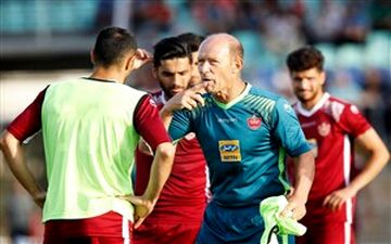 
پرسپولیس مدل کالدرون آماده شروع فصل نوزدهم