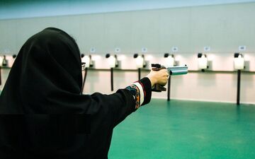در رده‌بندی فدراسیون جهانی تیراندازی الهه احمدی در رده ۱۳ ایستاده است