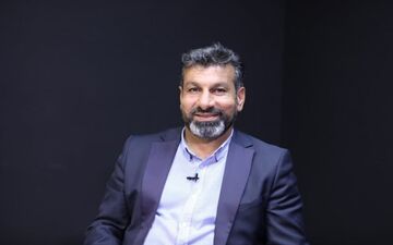 تنها مخالف ابقای فتح‌الله‌زاده مشخص شد!