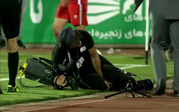 مصدومیت تصویربردار صدا و سیما به دلیل پرتاب سنگ + ویدئو
