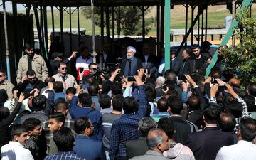 دستور رئیس جمهوری برای رفع مشکلات زلزله‌زدگان در کرمانشاه