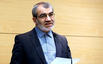 کدخدایی: طرح تشکیل وزارت میراث فرهنگی و گردشگری تایید شد
