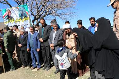 برگزاری همایش کوهپیمایی خانوادگی یادواره عادل الیاسی در گهواره 