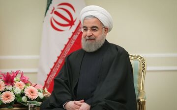 
رئیس جمهور وارد قم شد