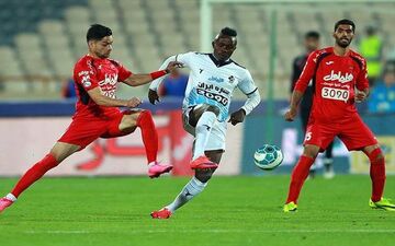 حضور بمب نقل و انتقالات و رقیب طارمی در پرسپولیس قطعی شد