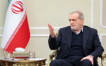 پزشکیان: دنبال بمب اتم نیستیم؛ دنیا را آن‌ها به جنگ کشاندند که ادعای صلح دارند