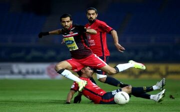 محرمی: بازی‌های سخت استقلال مانده و امتیاز از دست می‌دهد/ فقط حاشیه به پرسپولیس ضربه می‌‌زند 