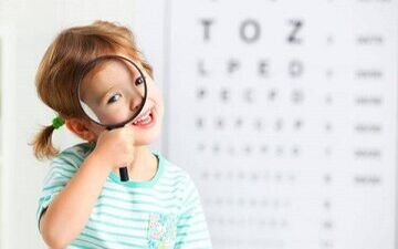بهترین زمان برای تشخیص تنبلی چشم