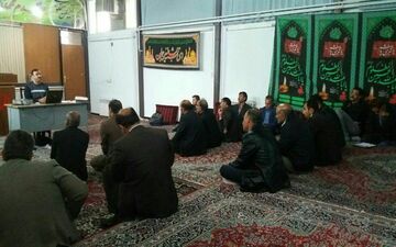 برگزاری کلاس ترویجی تنظیم کارندهای غلات (آبی و دیم ) در اسلام آباد غرب