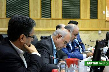 نشست خبری استاندار کرمانشاه با اصحاب رسانه به مناسبت هفته دولت به روایت تصویر