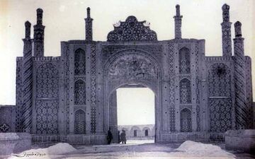 تصویری کمتر دیده شده از دروازه قدیمی تهران/عکس