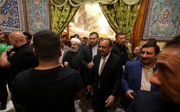 روحانی مسجد کوفه را زیارت کرد