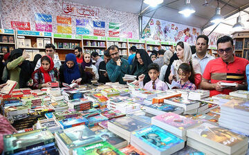 میزان بن کتاب دانشجویان چقدر است؟

