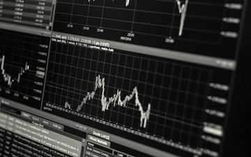 ۱۰ صنعت با بیشترین ارزش بازار سهام در بورس و فرابورس
