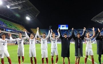 سرمربی تیم ملی ژاپن به رقیب ” پرسپولیس ” در فینال آسیا هشدار داد
