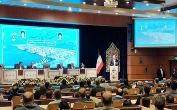 پزشکیان: جوانان قهر نکنند، قدرت و مهارت‌شان را برای این آب و خاک هزینه کنند

