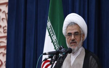 نقطه ثقل تمدن اسلامی رساندن مردم به سبک زندگی دینی است