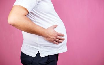 آب کردن چربی شکم و پهلو با این خوراکی دم دستی
