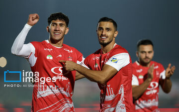 سورپرایز هاشمیان در خط دفاعی؛ جوان پرسپولیسی به ترکیب اصلی می‌رسد؟