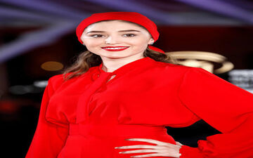 فرشته حسینی چرا اینجوری لباس میپوشه؟