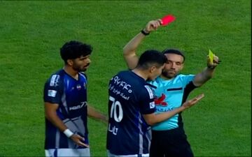دو کارت زرد برای تمیروف و اخراج مقابل سپاهان + ویدئو