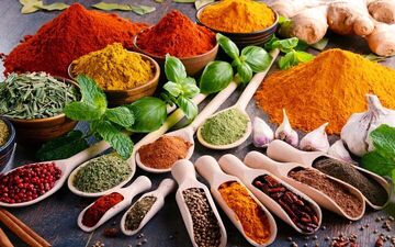 ۴ ادویه مفید برای سیستم ایمنی بدن

