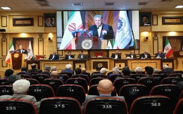 روند نگران‌کننده رشد صنعتی ایران و حمایت ۴۰۰ میلیاردی دولت