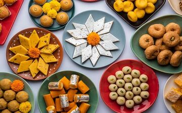 با این راهکارها میل به خوردن شیرینی را در خود کم کنید