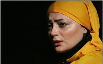 پوشش و گریم پانته‌آ مهدی نیا در یک نمایش
