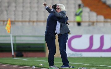 شفر همچنان برای رقیبان مشت های گره کرده دارد!
