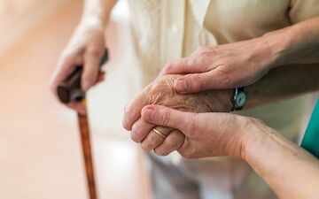 علائم حرکتی و غیر حرکتی پارکینسون
