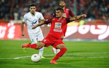  پرسپولیس با این شرایط باید بی‌خیال قهرمانی شود/ علیپور خیلی «رو» دارد!