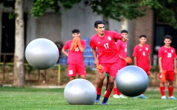 دو غایب ذوب‌آهن در مقابل استقلال خوزستان