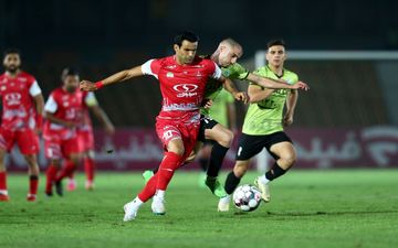 مهاجم سابق پرسپولیس پیشنهاد استقلال را رد کرد