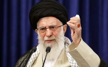 14خرداد؛ سخنرانی حضرت آیت‌الله خامنه‌ای از رسانه ملی
