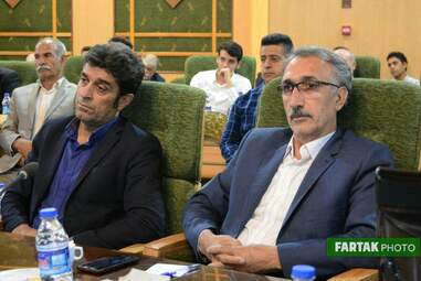 نشست معاون سیاسی وزارت کشور با معتمدین کرمانشاه