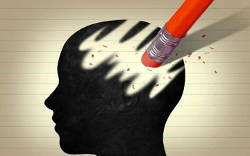 چرا برخی خاطرات را فراموش می کنیم؟