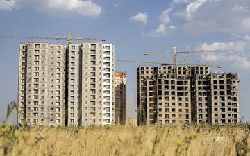 تحویل هزار واحد مسکن استیجاری به زوج‌های جوان در آبان
