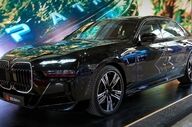 بی ام و 735 در نمایشگاه خودروی تهران رونمایی شد؛ سدان لوکس 735i با M Sport