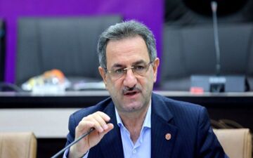 استاندار تهران: تردد کامیون‌های با عمر بالای 20 سال ممنوع است
