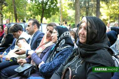 مراسم رونمایی از تندیس میرزا رضا کلهر