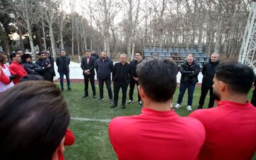 پیام امیدوارکننده کارتال به بازیکنان پرسپولیس

