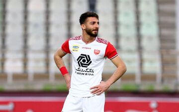 صدای اعتراض این پرسپولیسی بلند شد/ مبلغ قراردادم را زیاد کنید 
