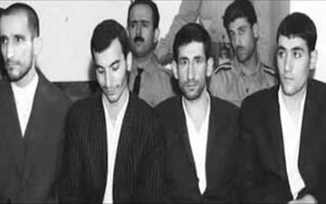 خون‌هایی که به خاطر کاپیتولاسیون آمریکایی به زمین ریخته شد + فیلم